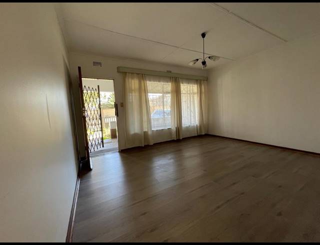 4 BEDROOM HOUSE FOR SALE IN REIGERPARK